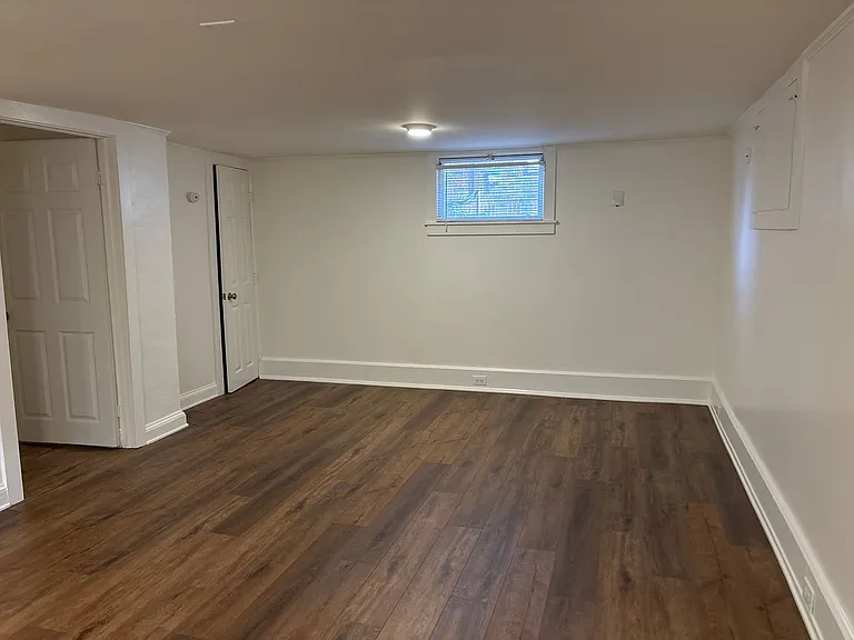 905 W McGee St #C — Photo 3