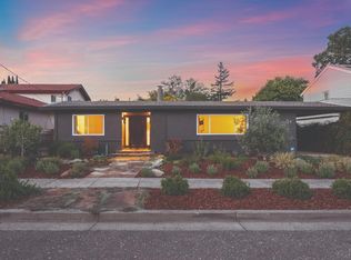 312 N Jefferson Street, Cloverdale, CA 95425