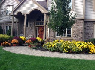 102 Waterford Way, Fairport, NY 14450