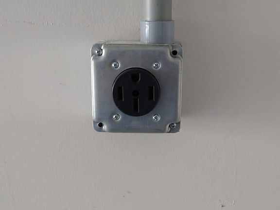 14-50 plug for level 2 EV charging