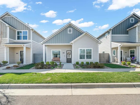 415 E Park Pl, Andover, KS 67002