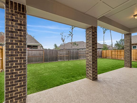 7th image of this home
