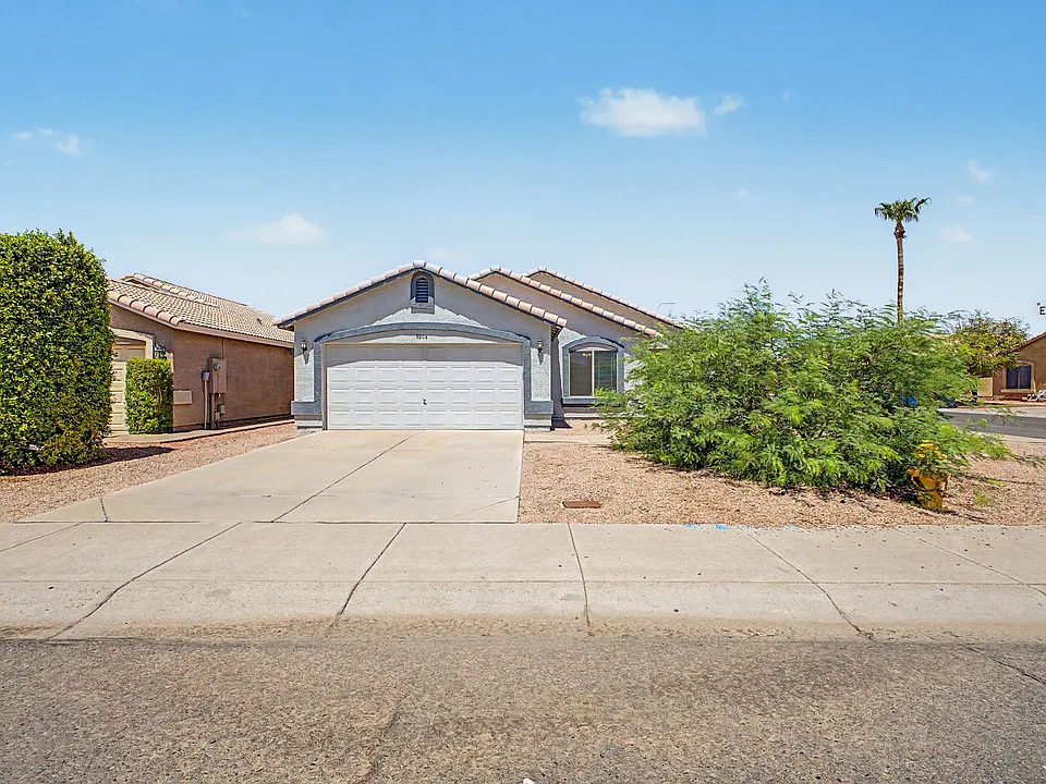 8904 W Edgemont Ave