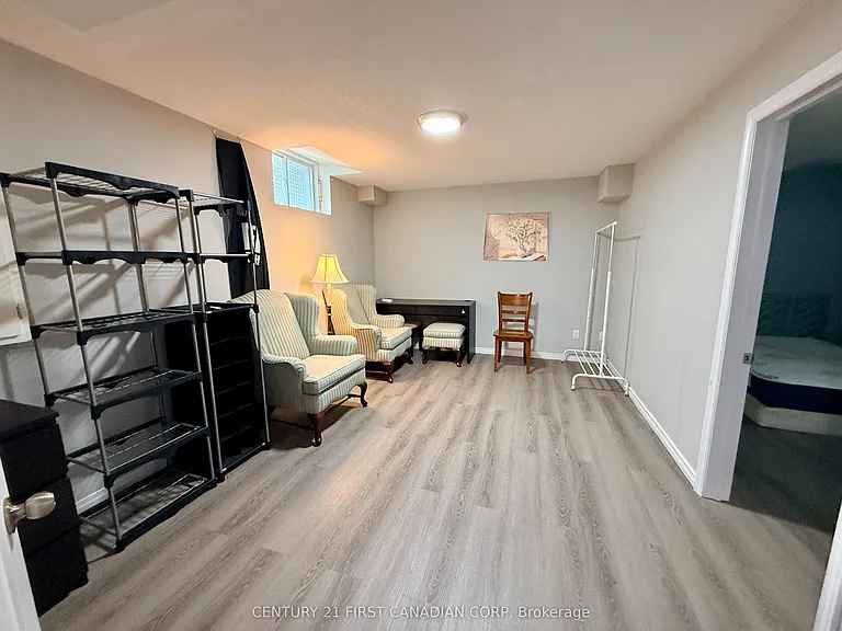 740 Redoak Ave — Photo 17