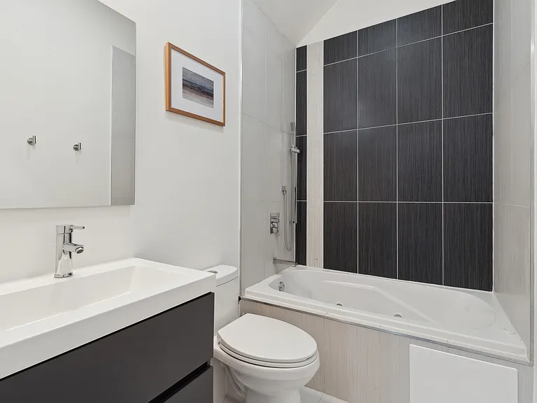 1339 W Ancona St — Photo 19