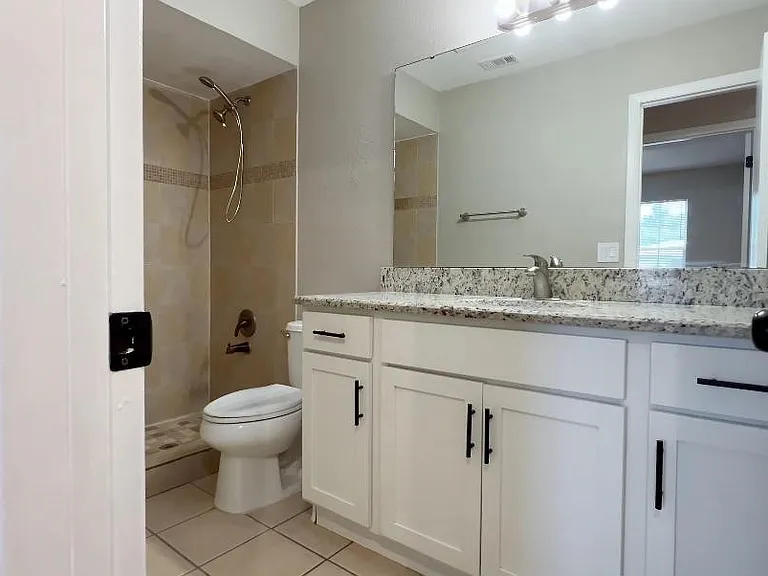 8108 Bluestar Cir — Photo 14