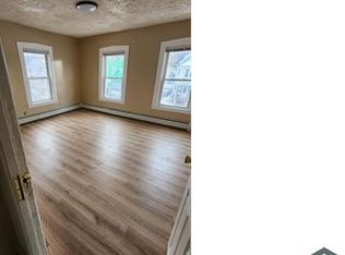 88 Tyler St #2, Springfield, MA 01109