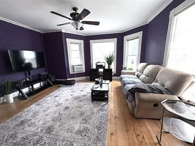 421 Laurel St #2 — Photo 6