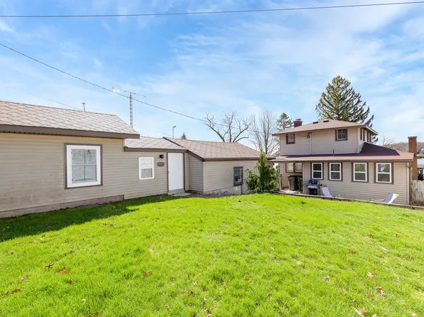 70649 Sunset Blvd, Union, MI 49130