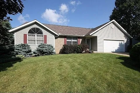 309 Arbor Vitae Dr photo 1