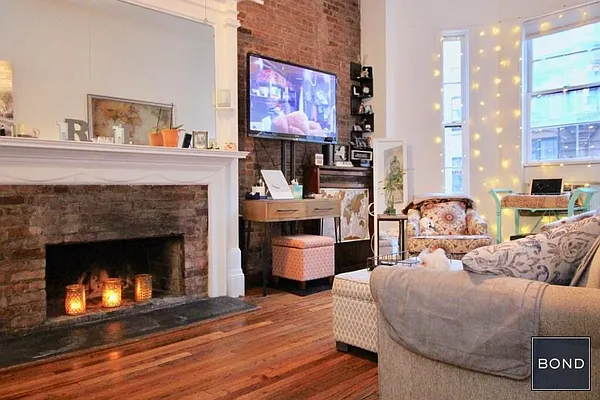 Rented by Bond New York | media 28