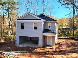 85 Three Rivers Ct, Hull, GA 30646