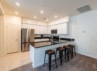 2750 S VOYAGER Drive #101, Gilbert, AZ 85295