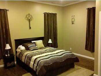 4th image of 2861 Salena St