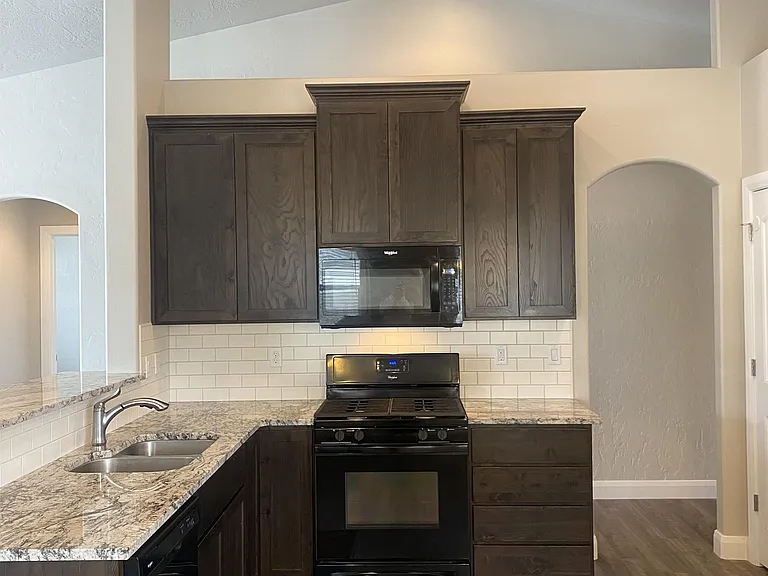 1476 W Soldotna Dr — Photo 6