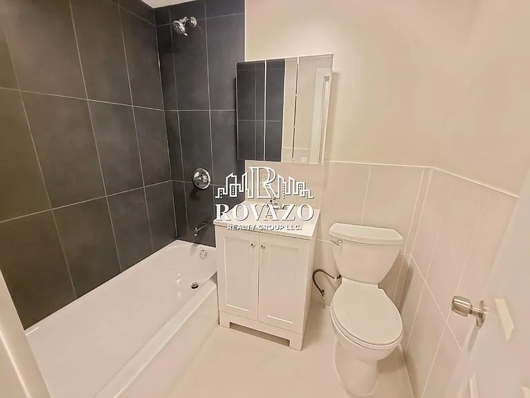 691 Elizabeth Ave #67B — Photo 3