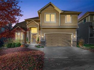 316 Sycamore St, Raymore, MO 64083