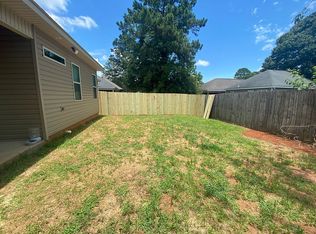 130 Rolling Woods Cir, Warner Robins, GA 31088