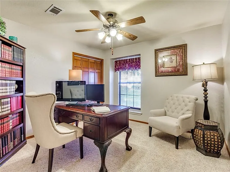 9116 Indian Creek Dr — Photo 15