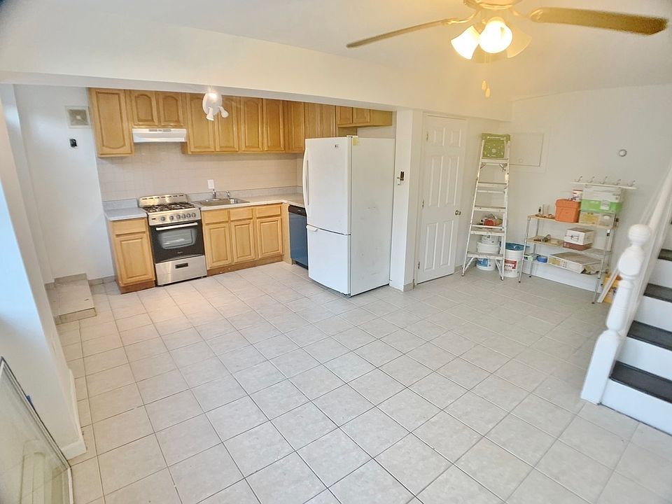 1st image of 23-89 23rd St #1R