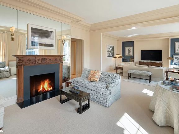 2nd image of 840 Park Ave APT 12B