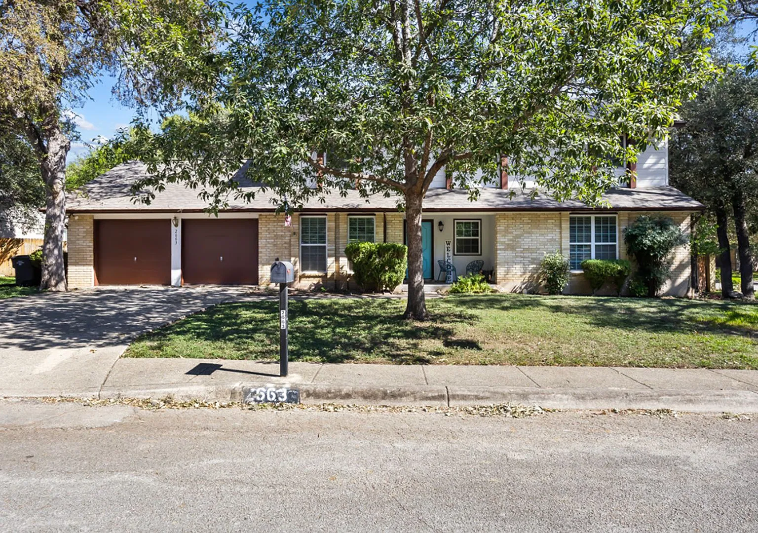 4 Bedroom / 2.5 Bath in Pebble Forest Subdivision — Photo 1