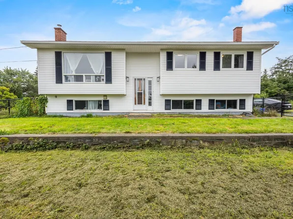 20 Causeway Rd, Halifax, NS B0J 1N0