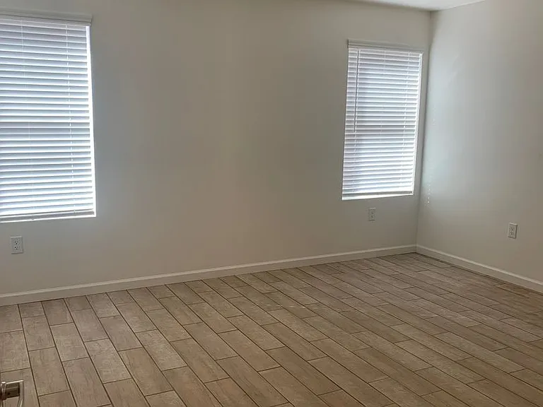 2430 S Clovis Pl — Photo 17