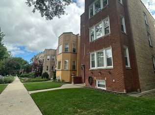 5643 N Artesian Ave APT 3, Chicago, IL 60659