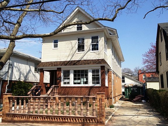 2nd image of 11438 135th St