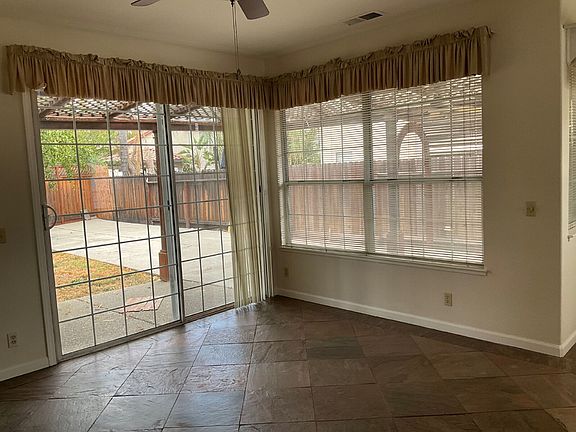 4th image of 295 Covey Ln