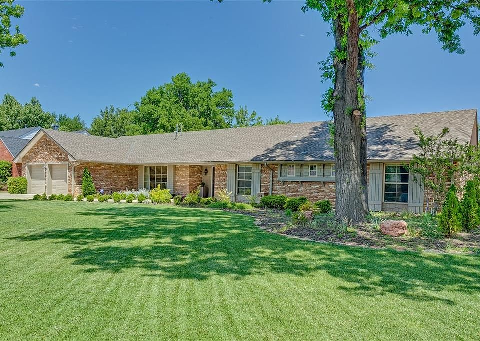 1st image of 3009 Pelham Dr
