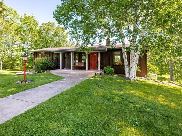 4235 W Pioneer Rd, Duluth, MN 55803