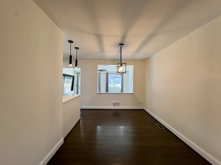 7319 Conley St — Photo 4