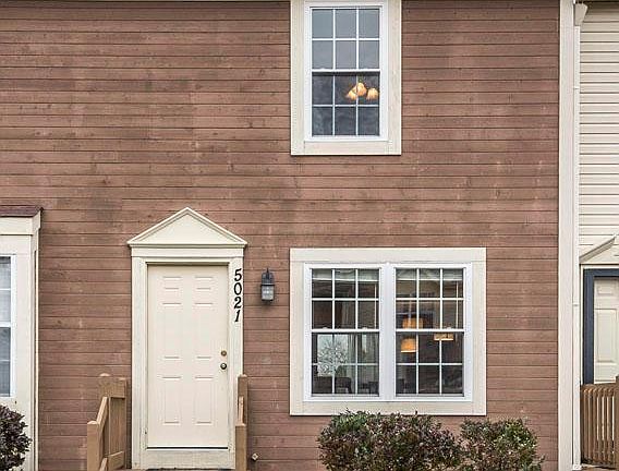 2nd image of 5021 Stoneybrook Blvd #10B