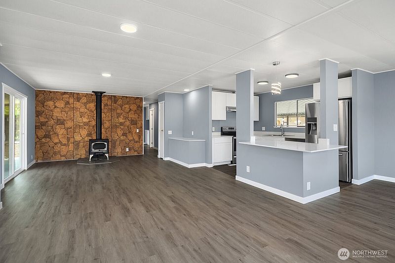 5th image of 1402 22nd Street NE #269