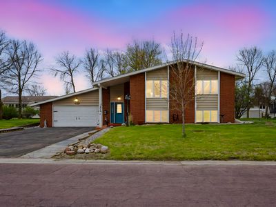 1840 Red Leaf Ct, Windom, MN, 56101