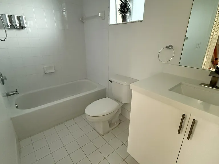 15771 SW 137th Ave #203 — Photo 12