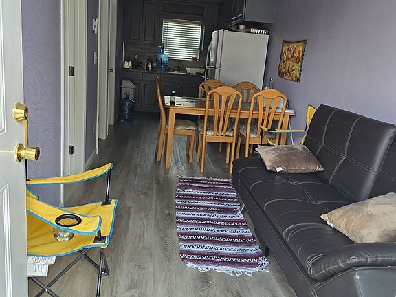 2nd image of 2120 S Sallee St #102