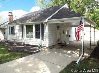 2308 S Pasfield St, Springfield, IL 62704