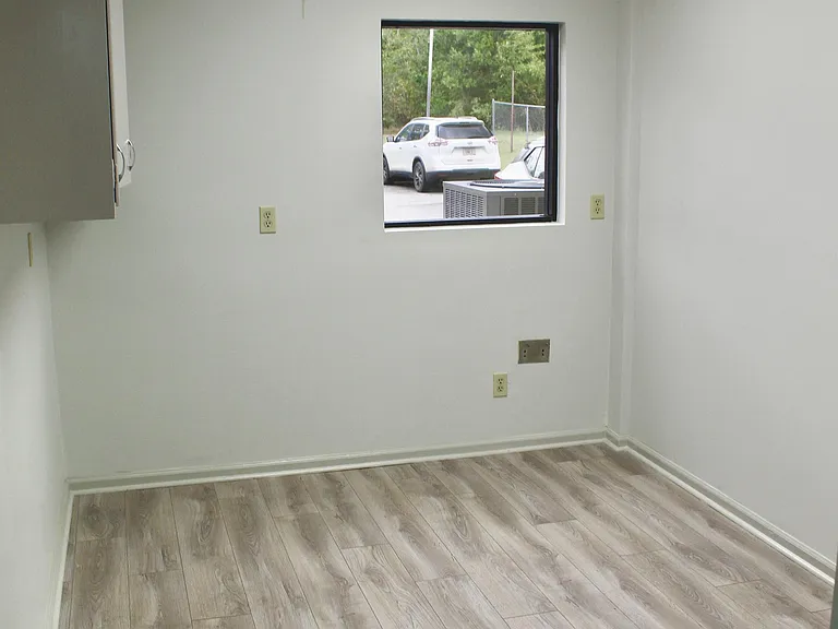 1505 W 3rd Ave #A — Photo 17