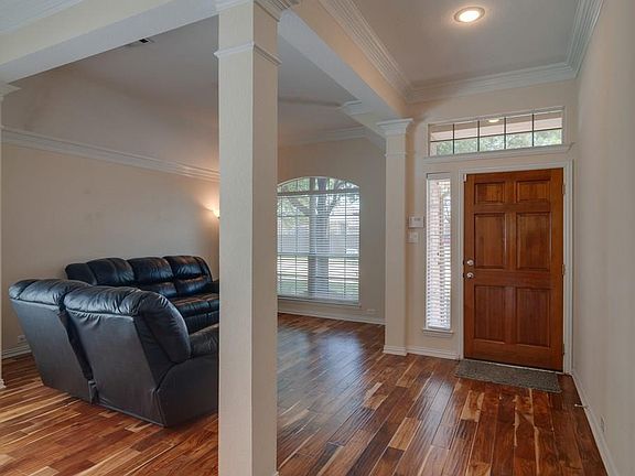 4th image of 6888 Shoreway Dr
