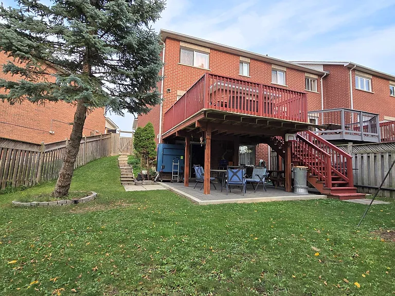 65 Mare Cres #BASEMENT — Photo 17