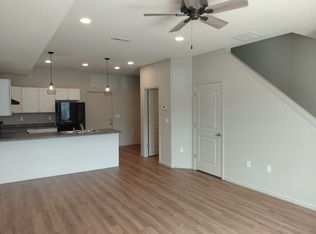 Townhome Apartments, Saint Marys, KS 66536