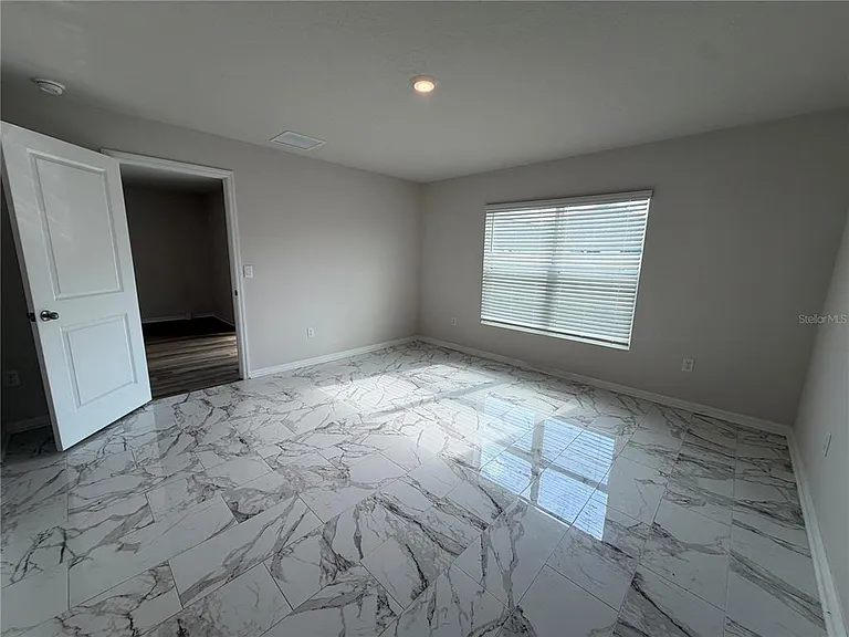 5831 Silver Moonlight Dr — Photo 11