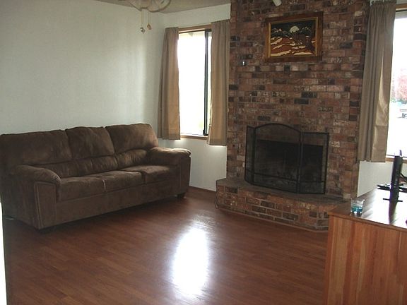 4th image of 7613 NE 156th Ave
