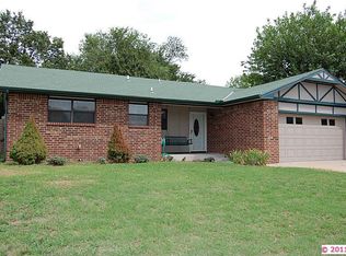 1206 Prairie Heights Dr, Bartlesville, OK 74006