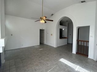 3046 Beacon Fld, San Antonio, TX 78245