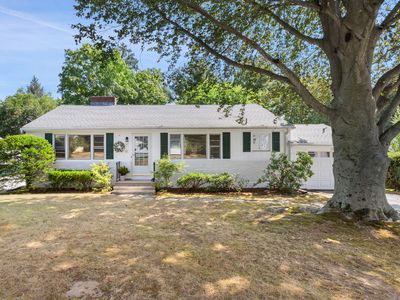 83 Luciani Road, Woodbridge, CT, 06525