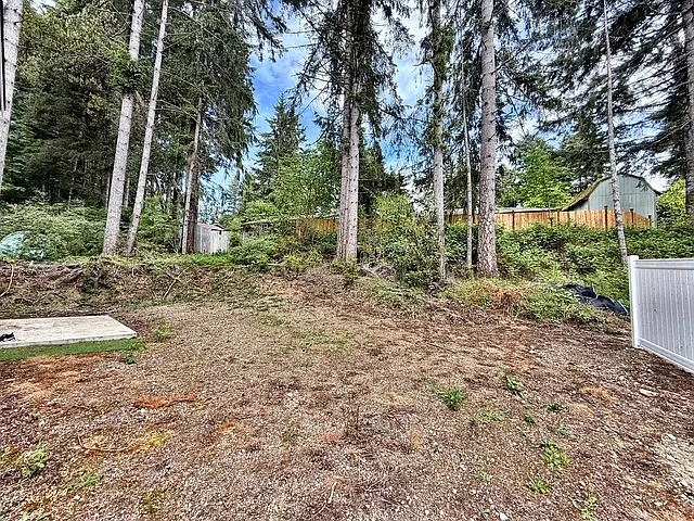 1261 NE Larson Blvd — Photo 30